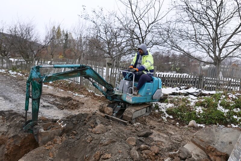 Au început lucrările pentru extinderea rețelei de canalizare în comuna Ibănești