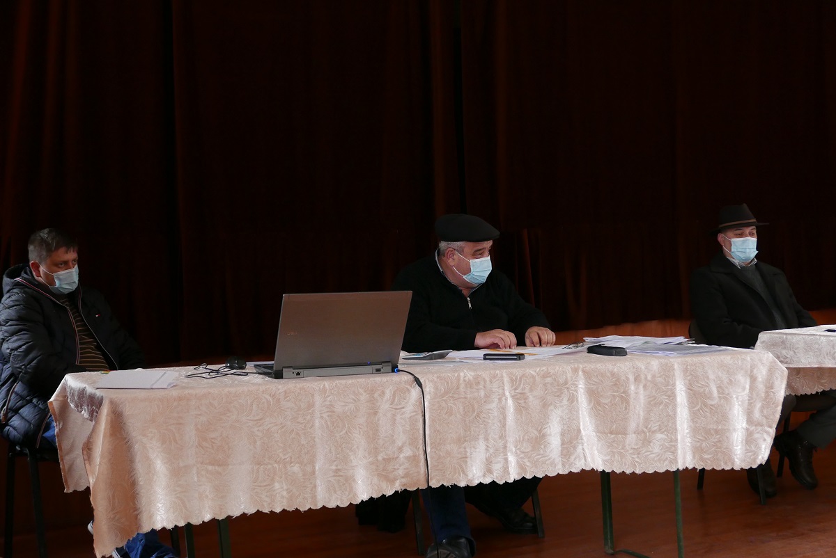 Asociația Crescătorilor de Animale "Ovidius" Brădețelu acordă compensațiile bănești aferente anului 2020