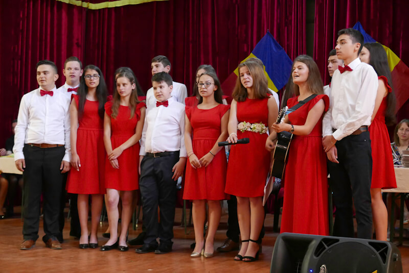 Final de an școlar 2018-2019. Vacanță frumoasă, copii!